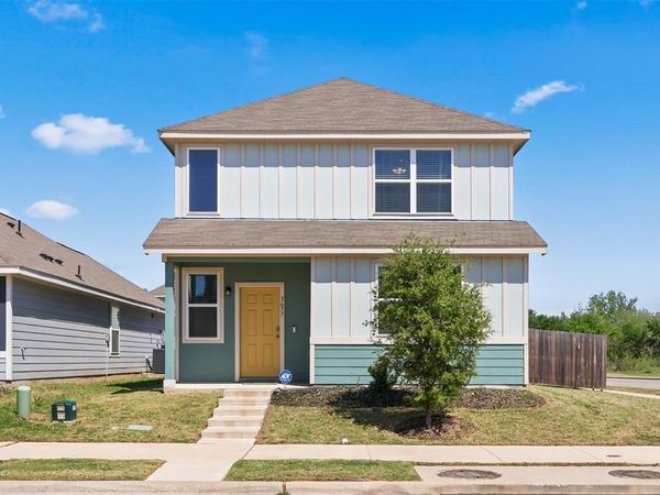 5677 Topwater Trail, Fort Worth, TX 76119