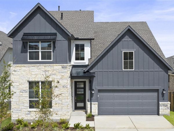 124 Ensberg LN, Liberty Hill, TX 78642