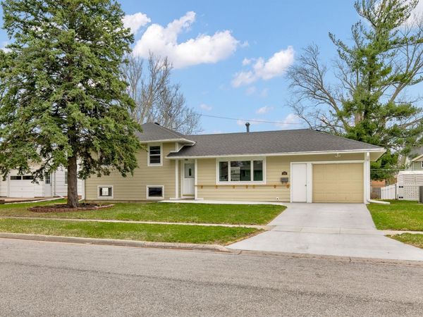 516 25th Street, Ames, IA 50010