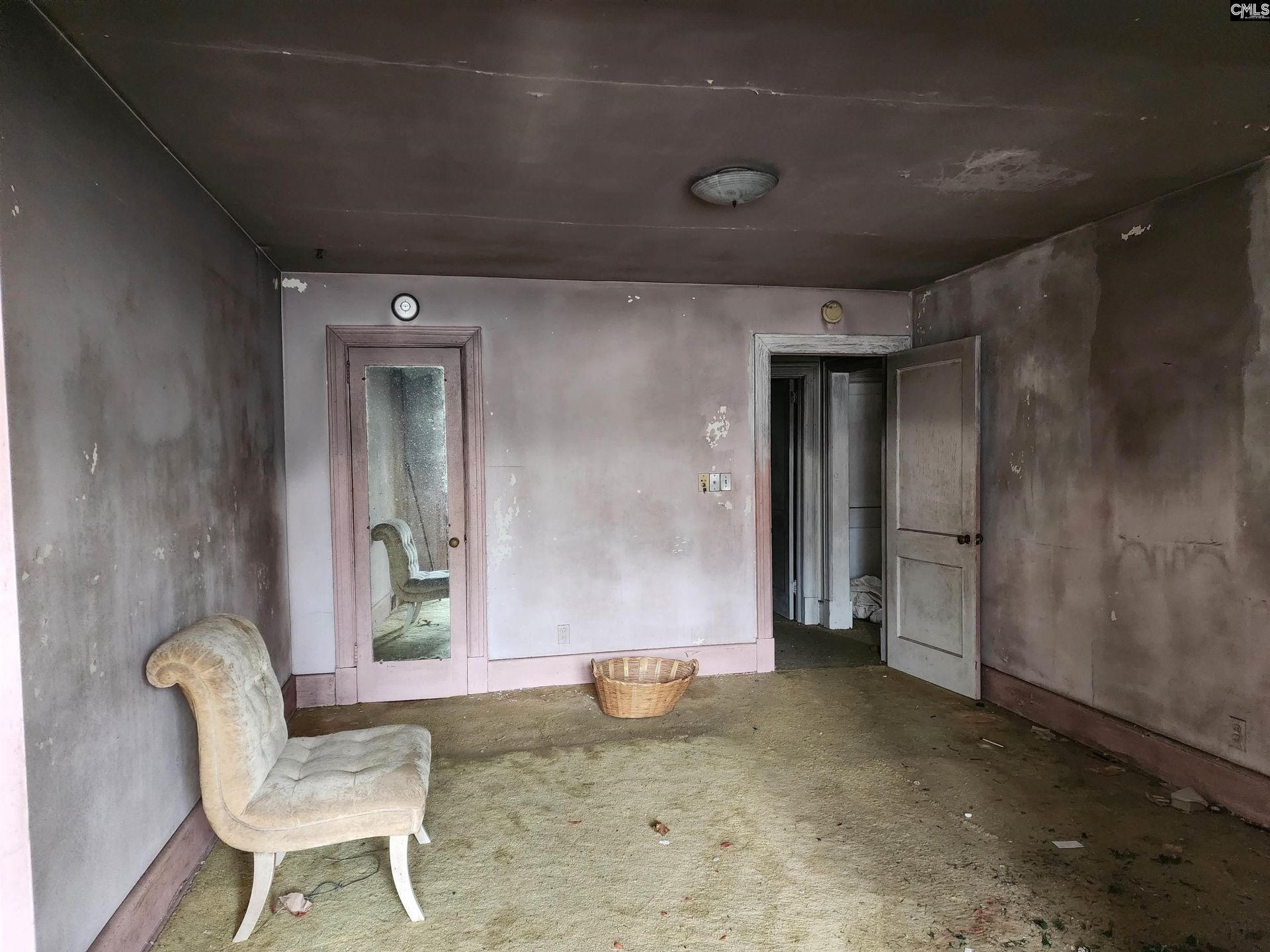 320 Williamsburg Street Ne Photo 11