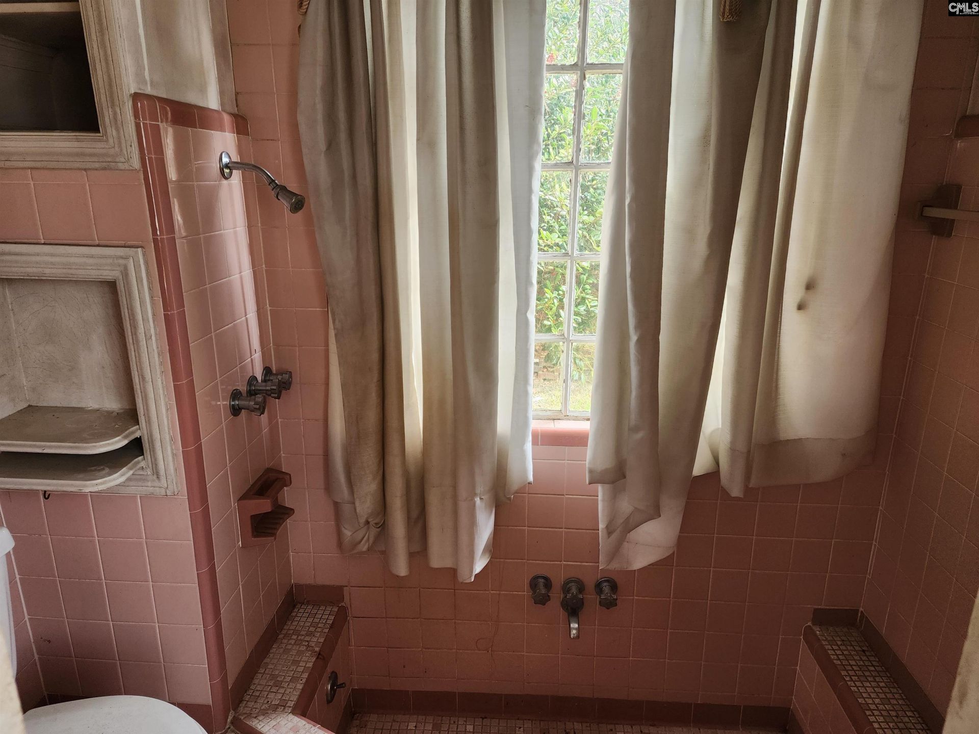 320 Williamsburg Street Ne Photo 14