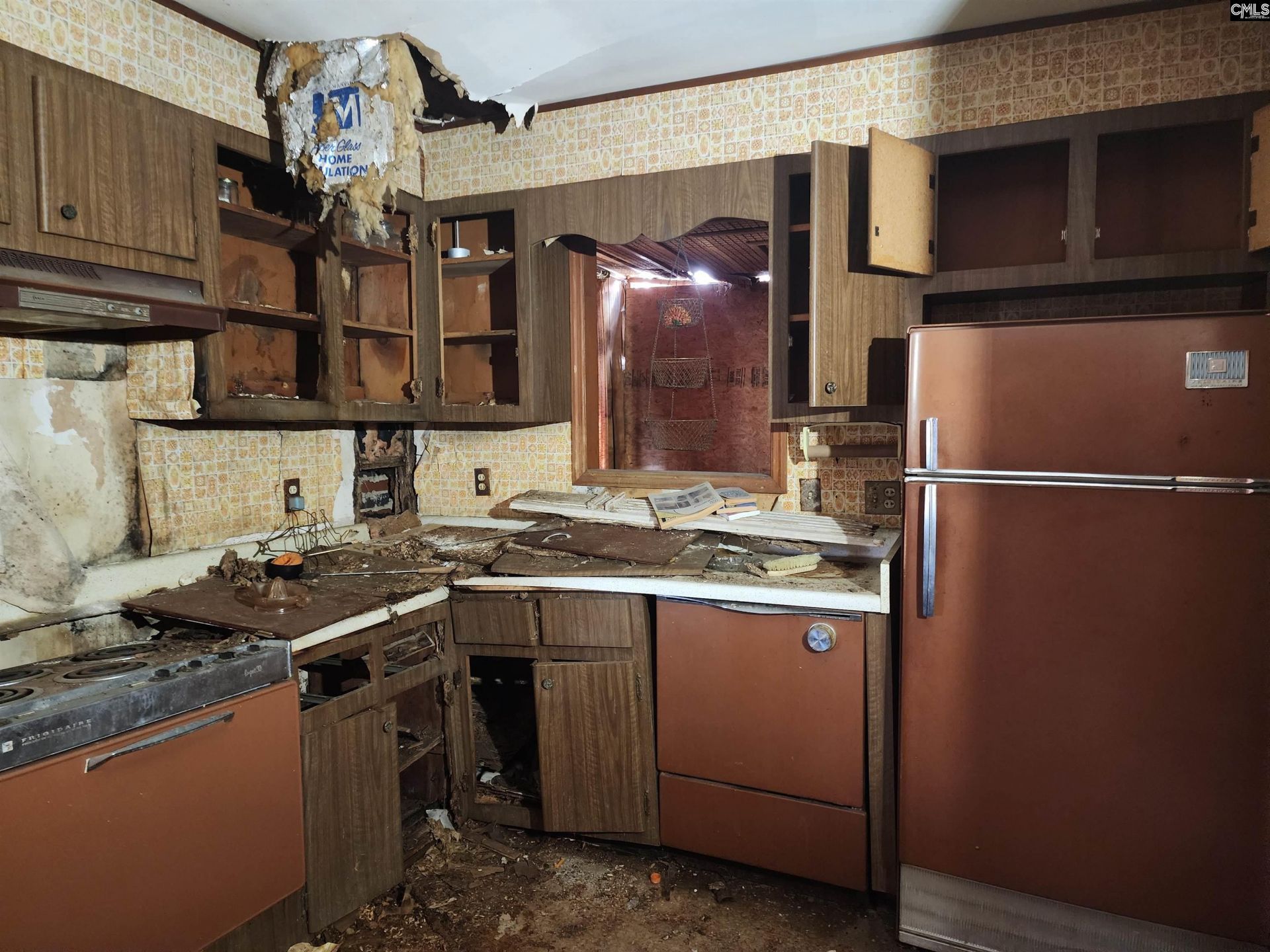 320 Williamsburg Street Ne Photo 5