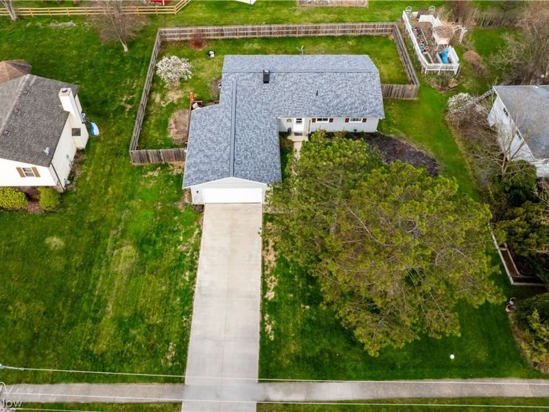 4710 Jaycox Road, Avon, OH 44011 Photo 2