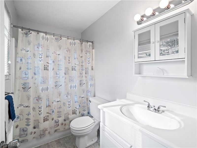 4710 Jaycox Road, Avon, OH 44011 Photo 21