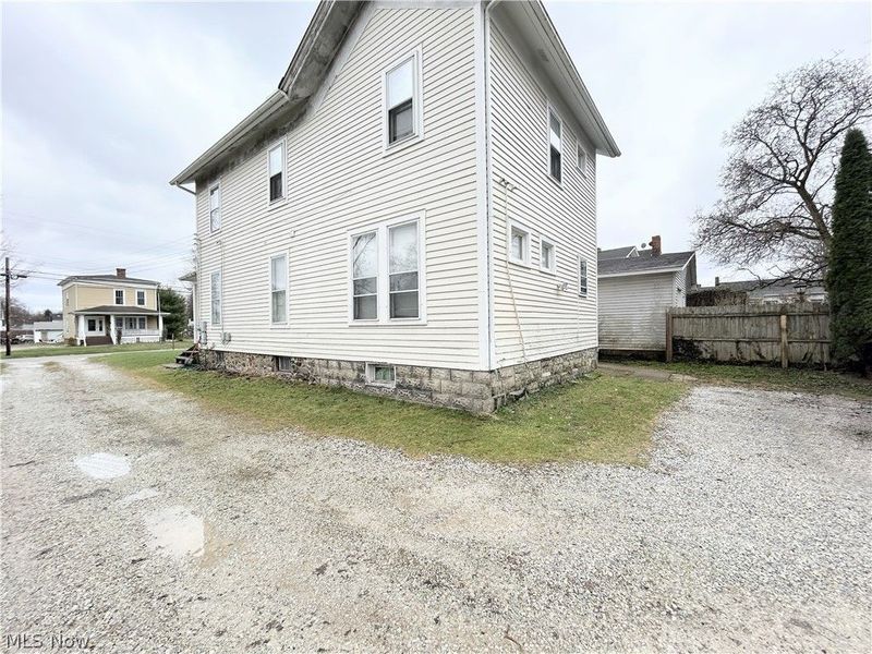 254 S Eagle Street, Geneva, OH 44041 Photo 4