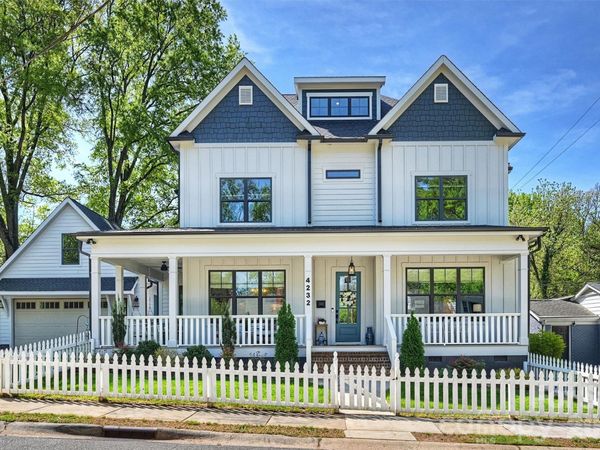 4232 Hiddenbrook Drive, Charlotte, NC 28205