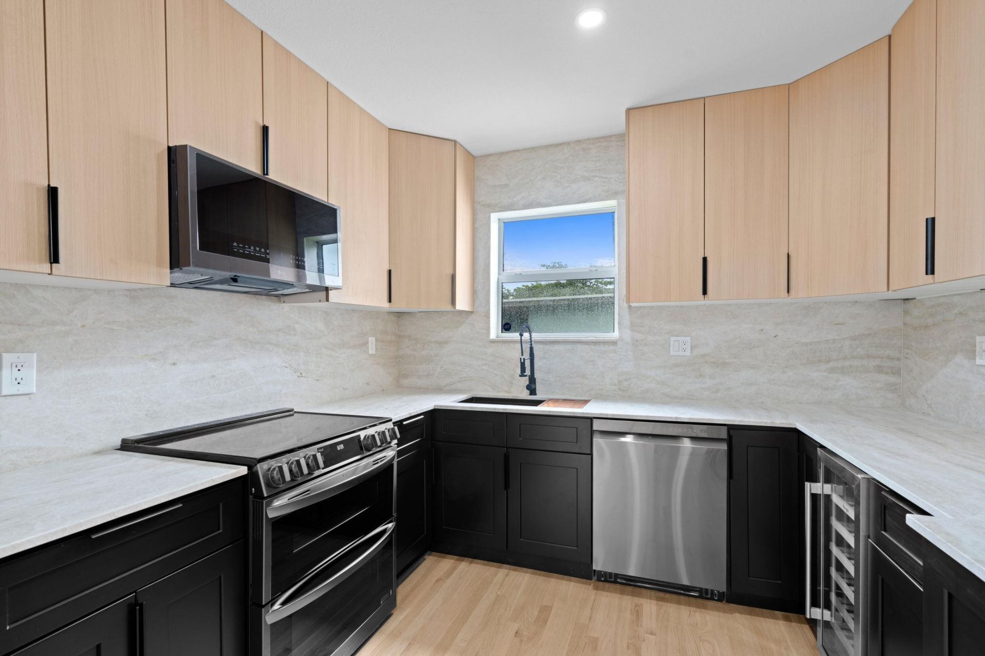 711 NE 8th Avenue, Boynton Beach, FL 33435 Photo