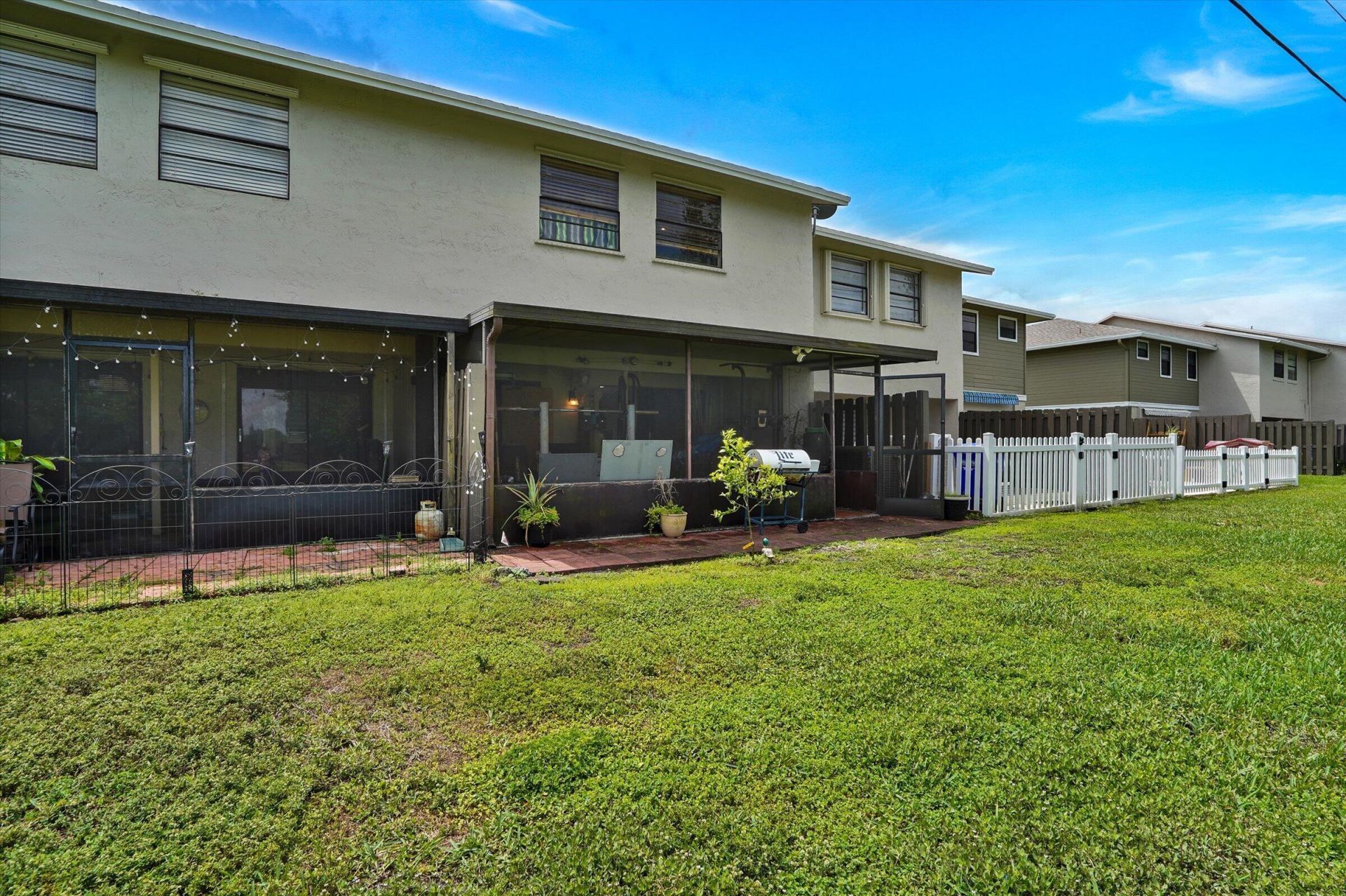 10723 NW 11th Street, Unit 10723, Pembroke Pines, FL 33026 Photo