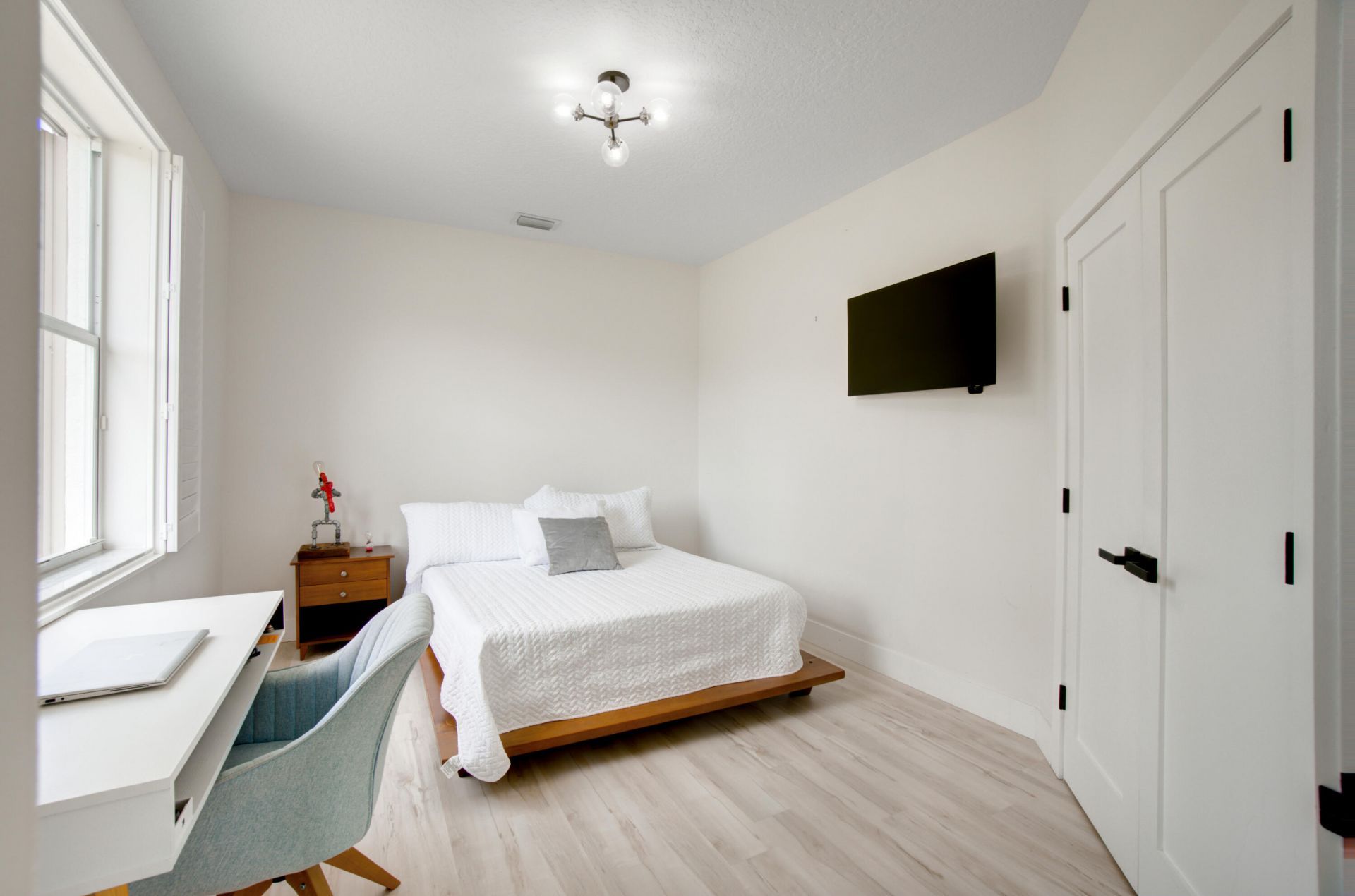 2563 Jardin Lane, Weston, FL 33327 Photo