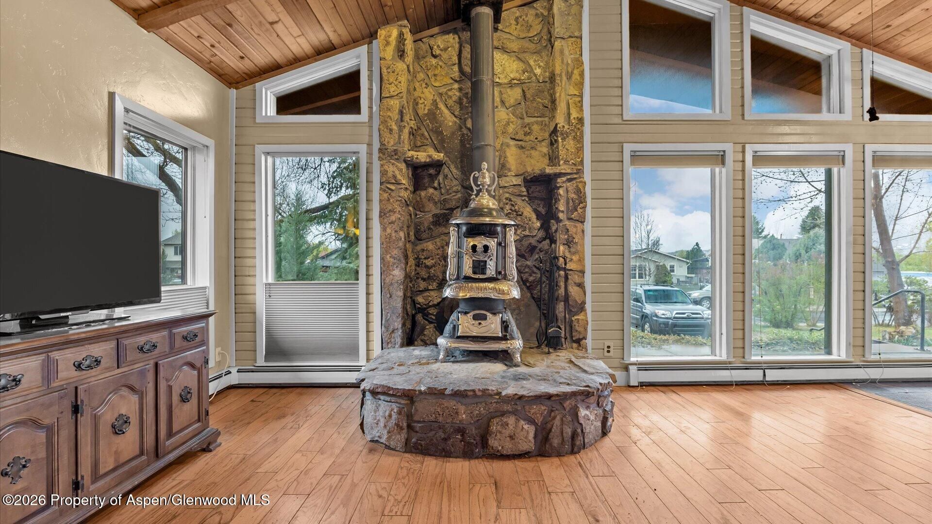 1350 Ballard Avenue, Silt, CO 81652 Main Photo