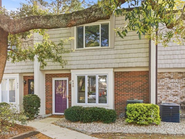 430 Cobblestone Drive, Wilmington, NC 28405