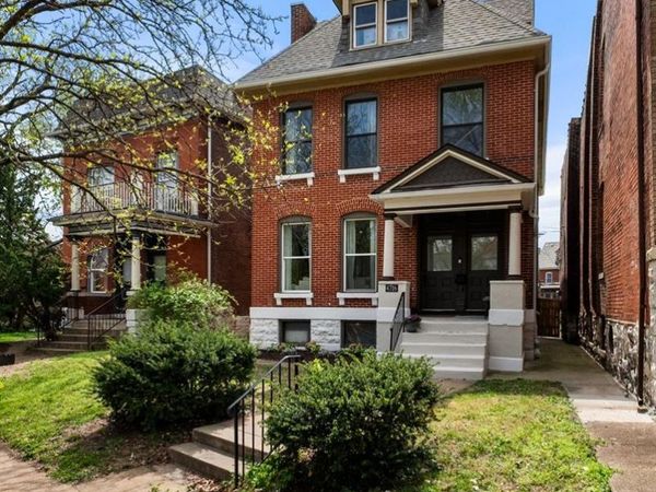 4716 Olive Street, St Louis, MO 63108