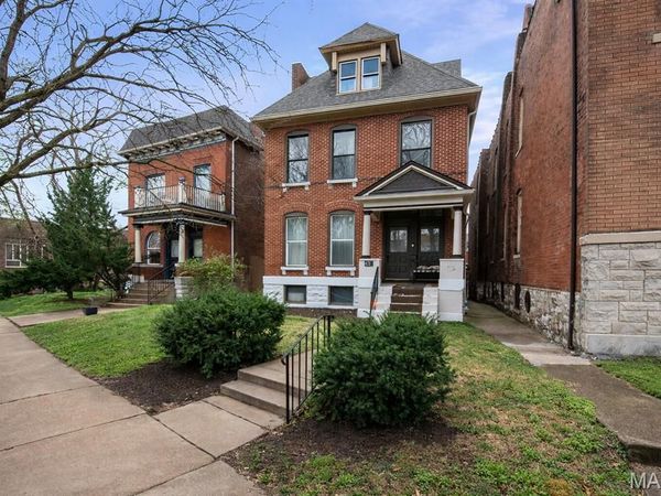 4716 Olive Street , St Louis, MO 63108