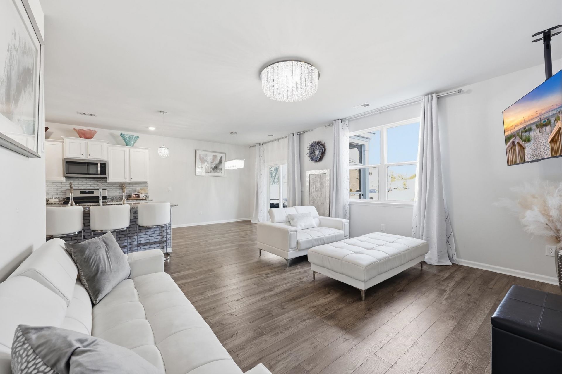 512 Latigo Way Photo 11