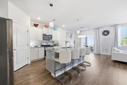 512 Latigo Way photo 4