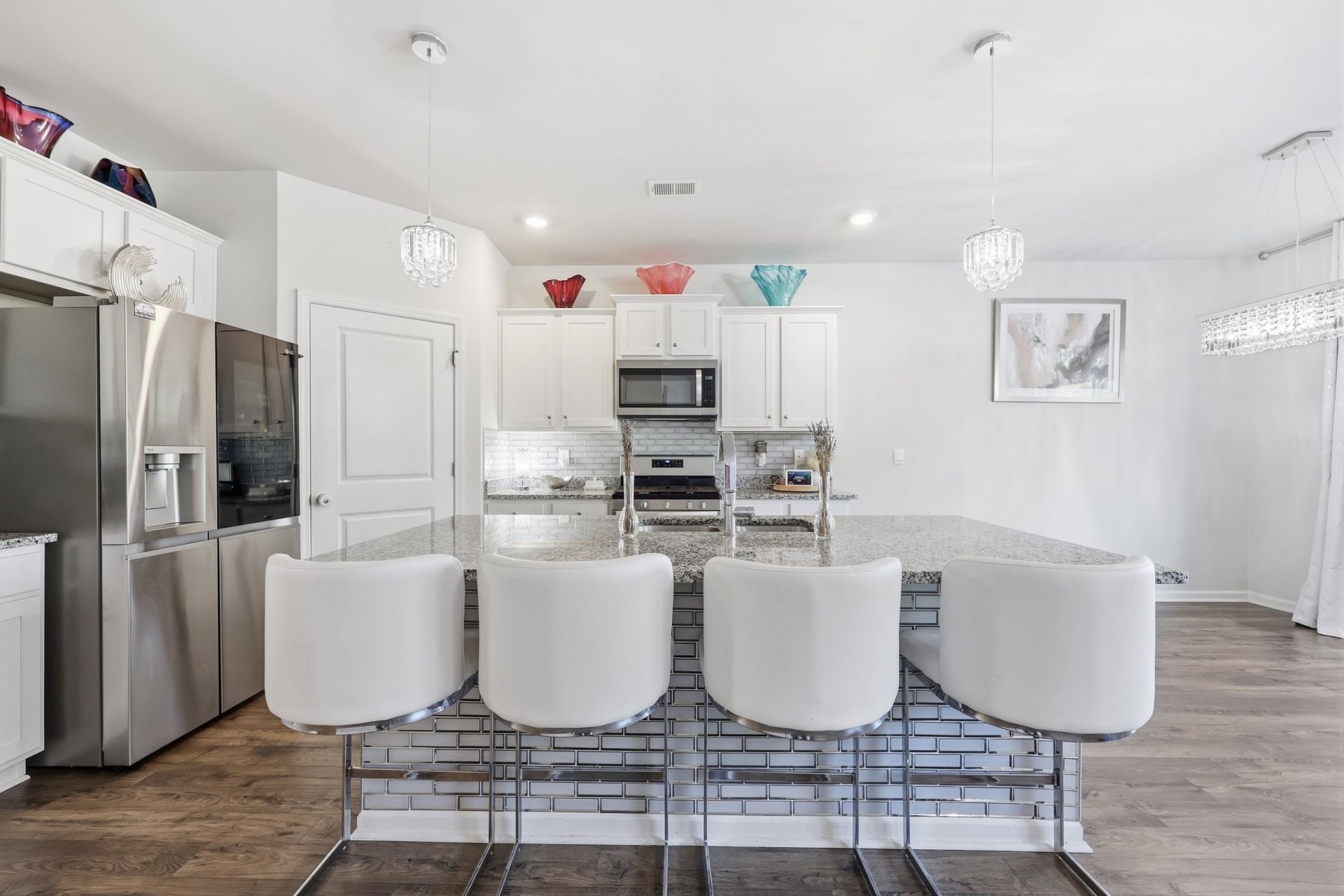 512 Latigo Way Photo 6