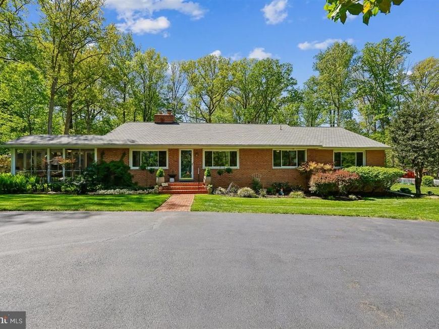 4318 Pinetree Road, Rockville, MD 20853 Main Photo