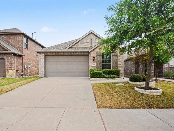 5520 Yarborough Drive, Forney, TX 75126