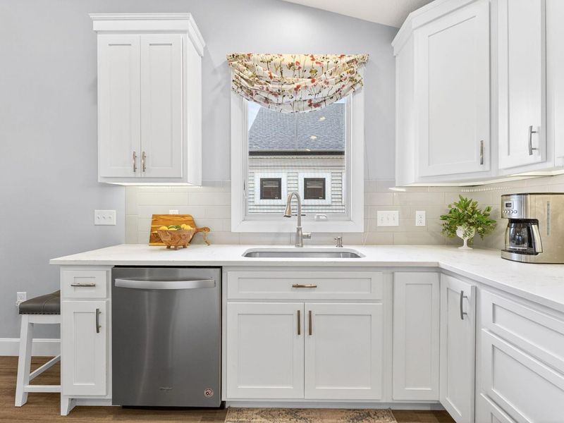 9758 Heron Way, Belle Center, OH 43310 Photo 9