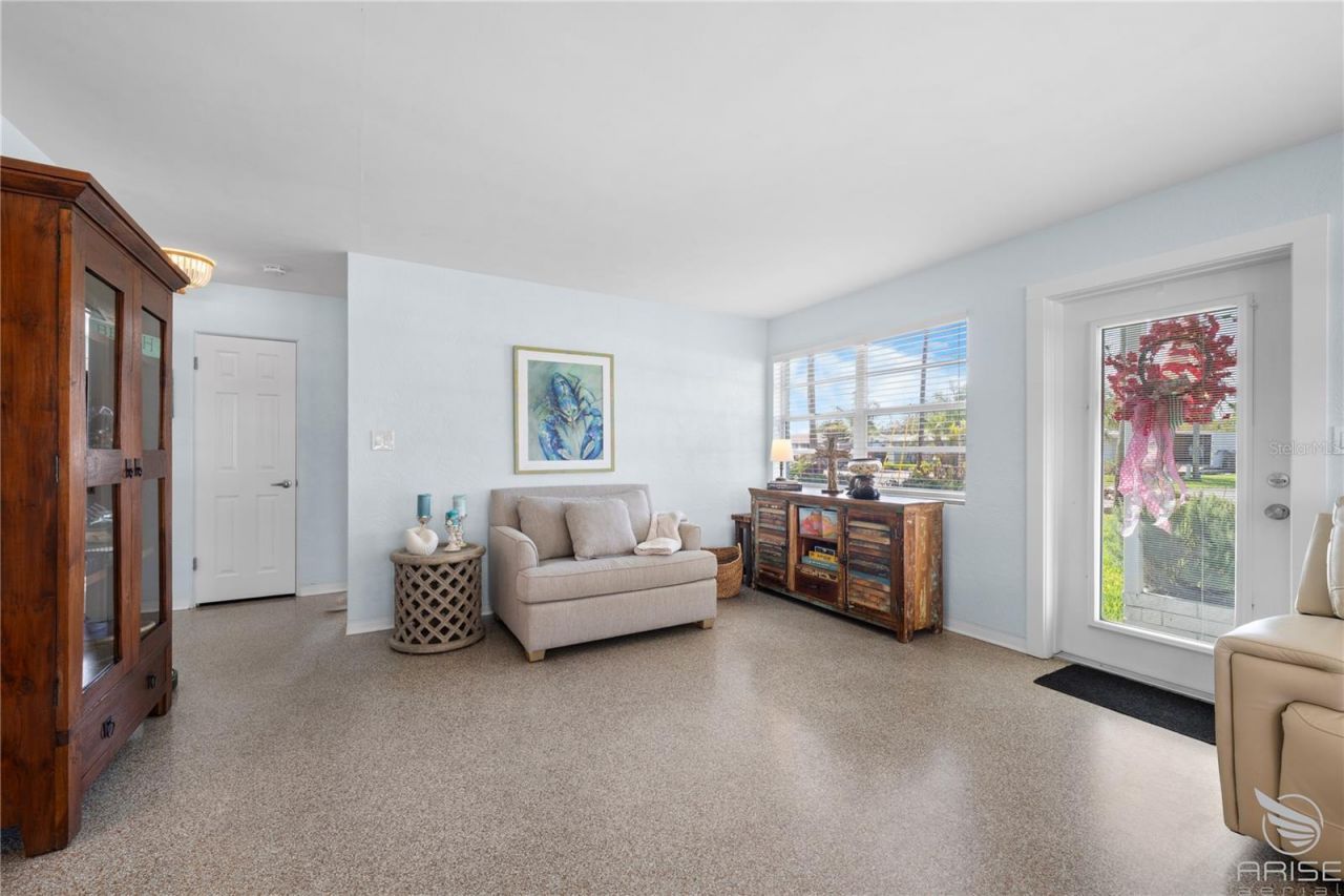 702 Ocean Avenue , New Smyrna Beach, FL 32169 Photo