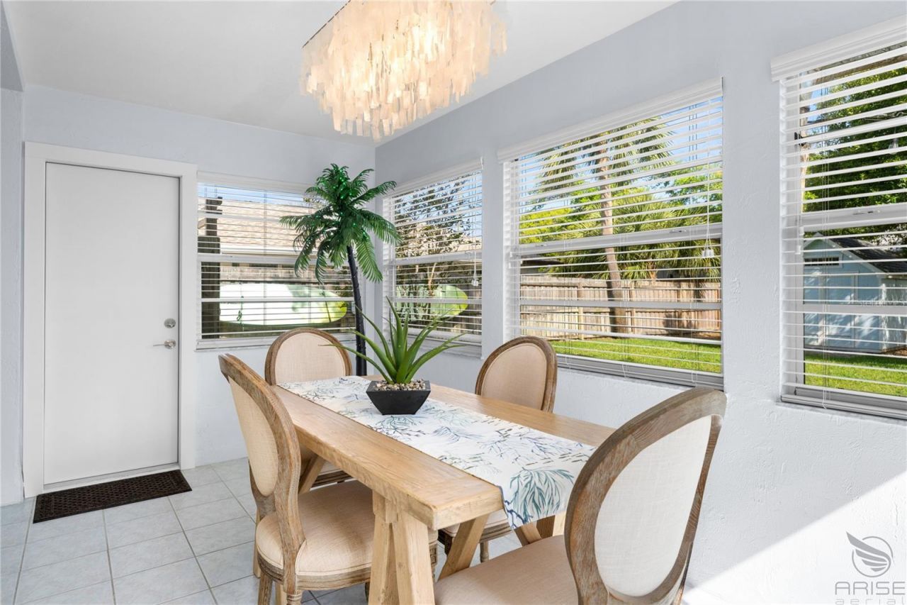 702 Ocean Avenue , New Smyrna Beach, FL 32169 Photo