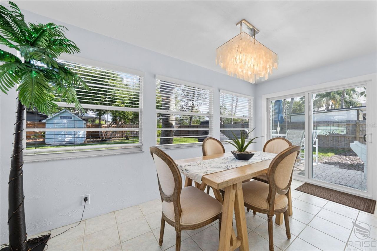 702 Ocean Avenue , New Smyrna Beach, FL 32169 Photo