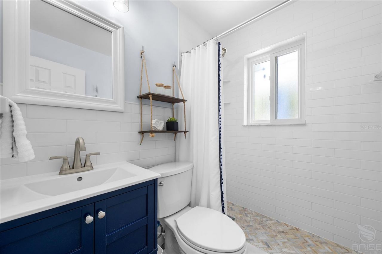 702 Ocean Avenue , New Smyrna Beach, FL 32169 Photo