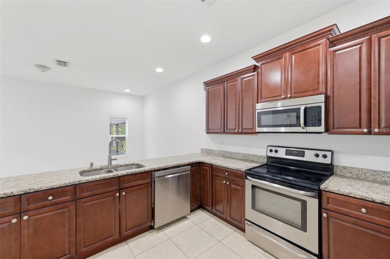 4118 Woodacre Lane , Tampa, FL 33624 Photo