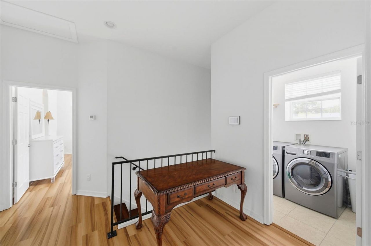 4118 Woodacre Lane , Tampa, FL 33624 Photo