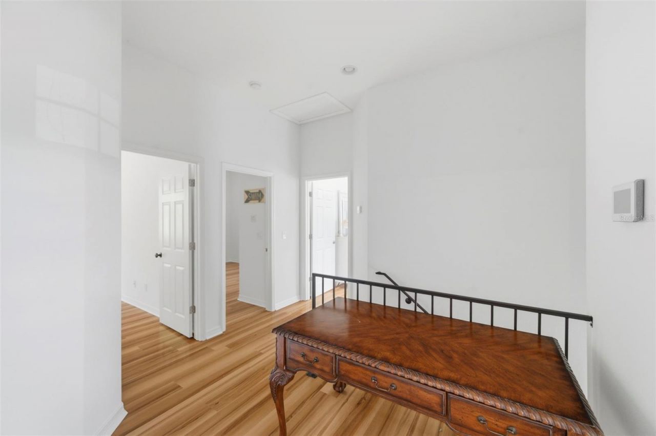 4118 Woodacre Lane , Tampa, FL 33624 Photo