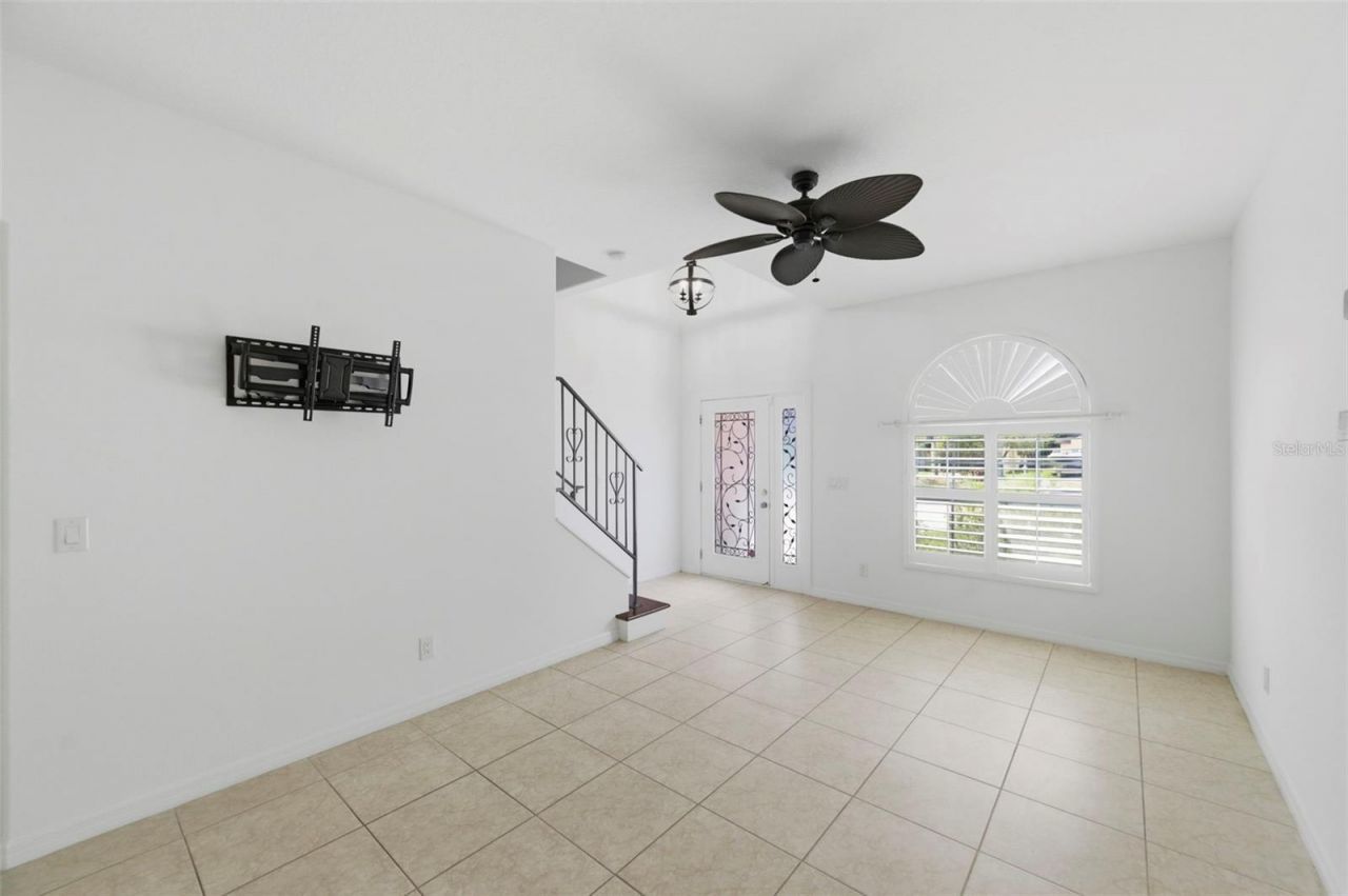 4118 Woodacre Lane , Tampa, FL 33624 Photo