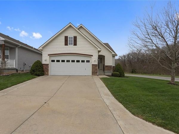 10946 Whispering Lane, Kansas City, KS 66109