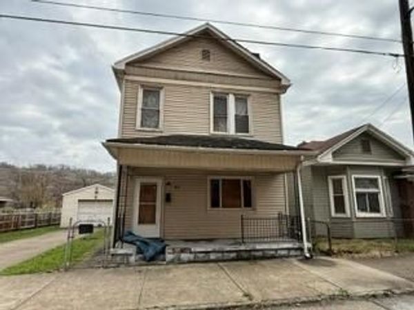 810 N 6th Street, Steubenville, OH 43952