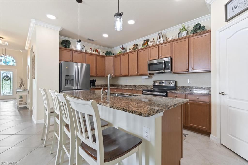 2449 Caslotti Way , Cape Coral, FL 33909 Photo