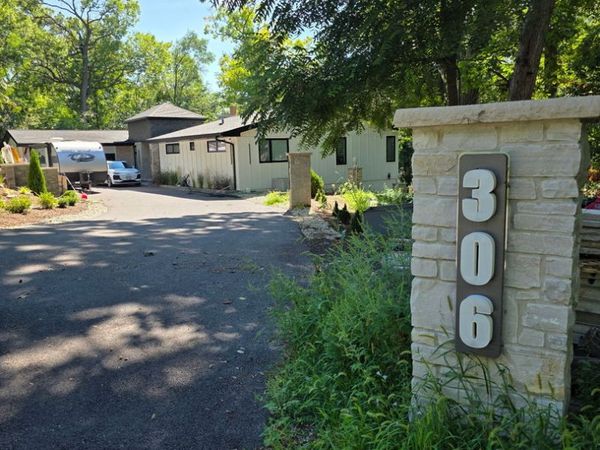 306 Woodlock Street , Ingleside, IL 60041