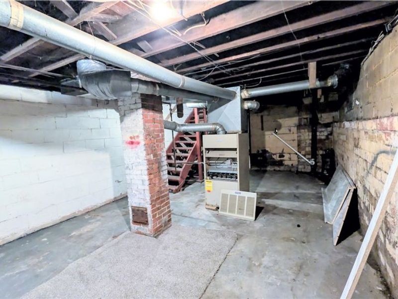 805 Main Street , Conneaut, OH 44030 Photo 19