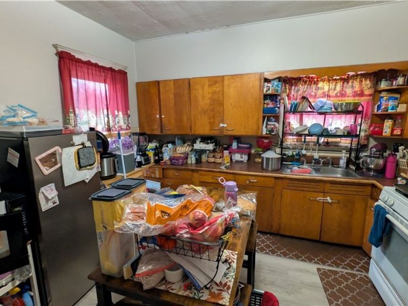 805 Main Street, Conneaut, OH 44030 Photo 36