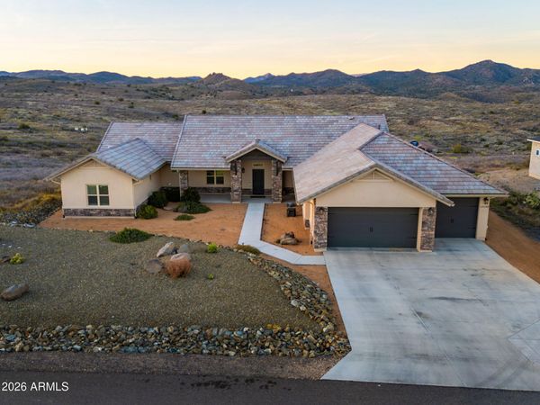 15140 E COUNTRYSIDE Road, Mayer, AZ 86333