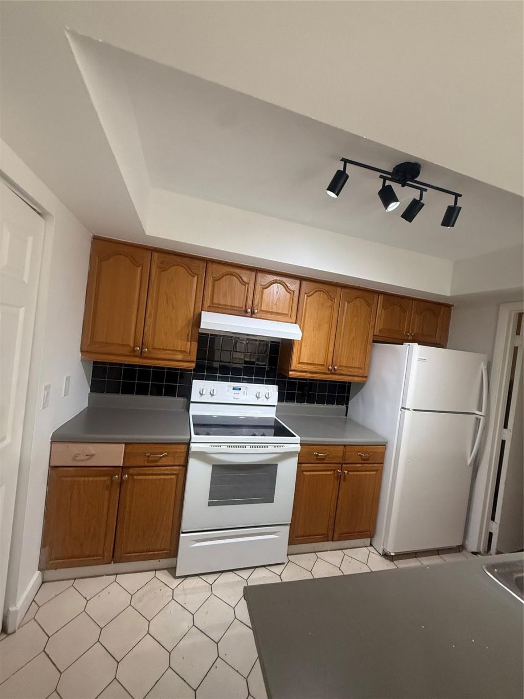 7427 SW 13th Street, North Lauderdale, FL 33068 Photo