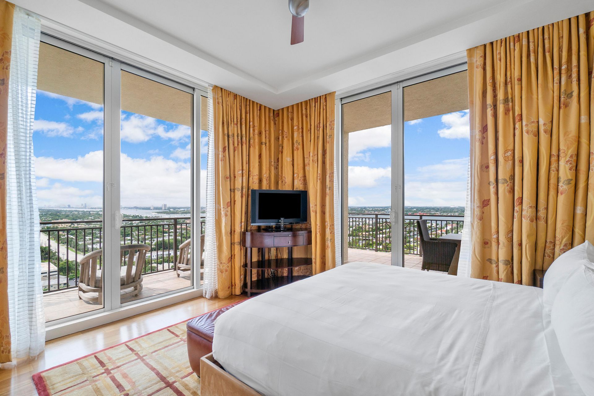 3800 N Ocean Drive, Riviera Beach, FL 33404 Photo