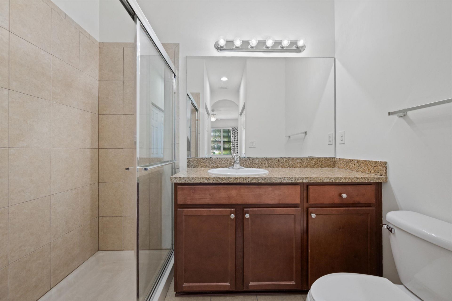 386 Lake Monterey Circle, Boynton Beach, FL 33426 Photo