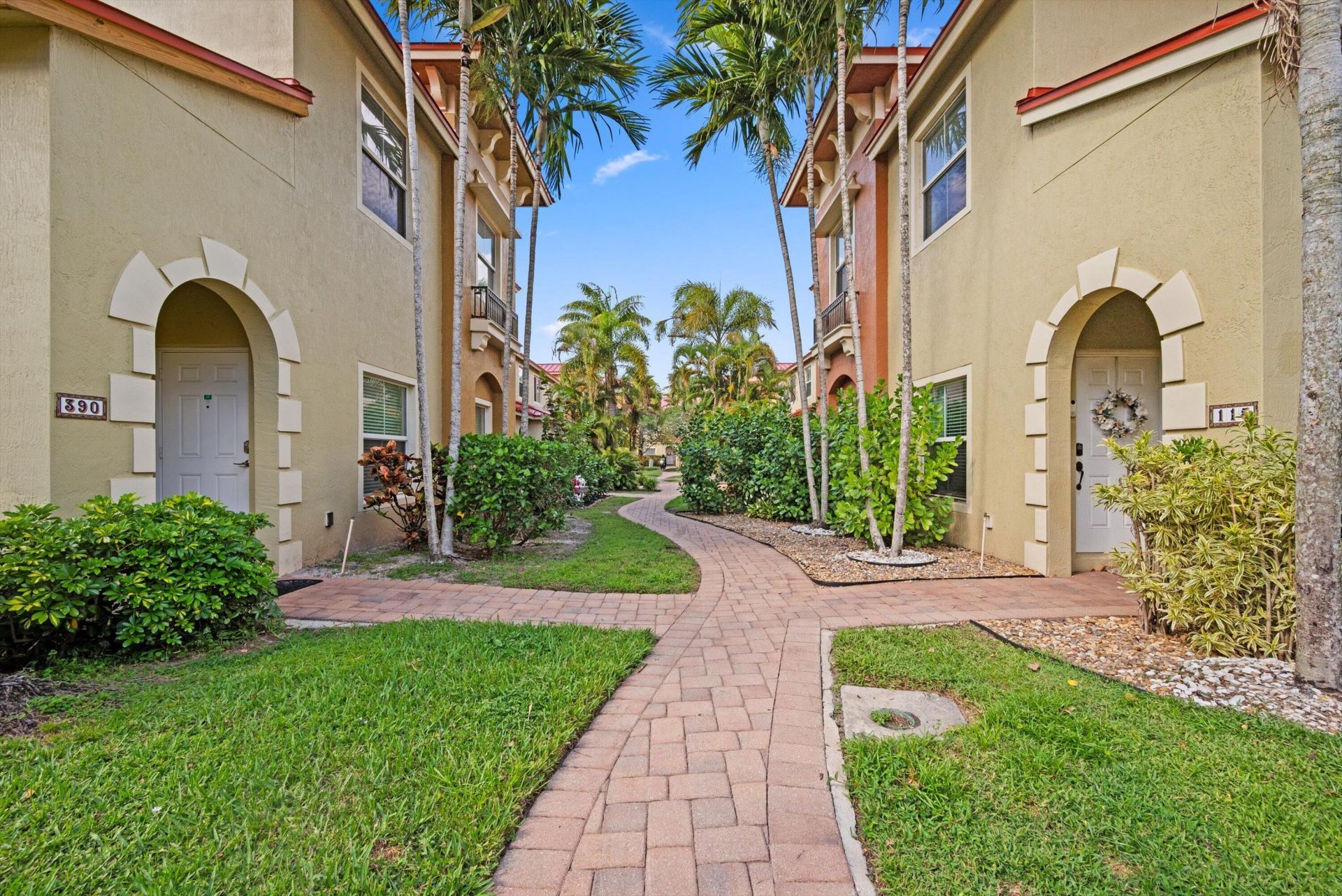 386 Lake Monterey Circle, Boynton Beach, FL 33426 Photo