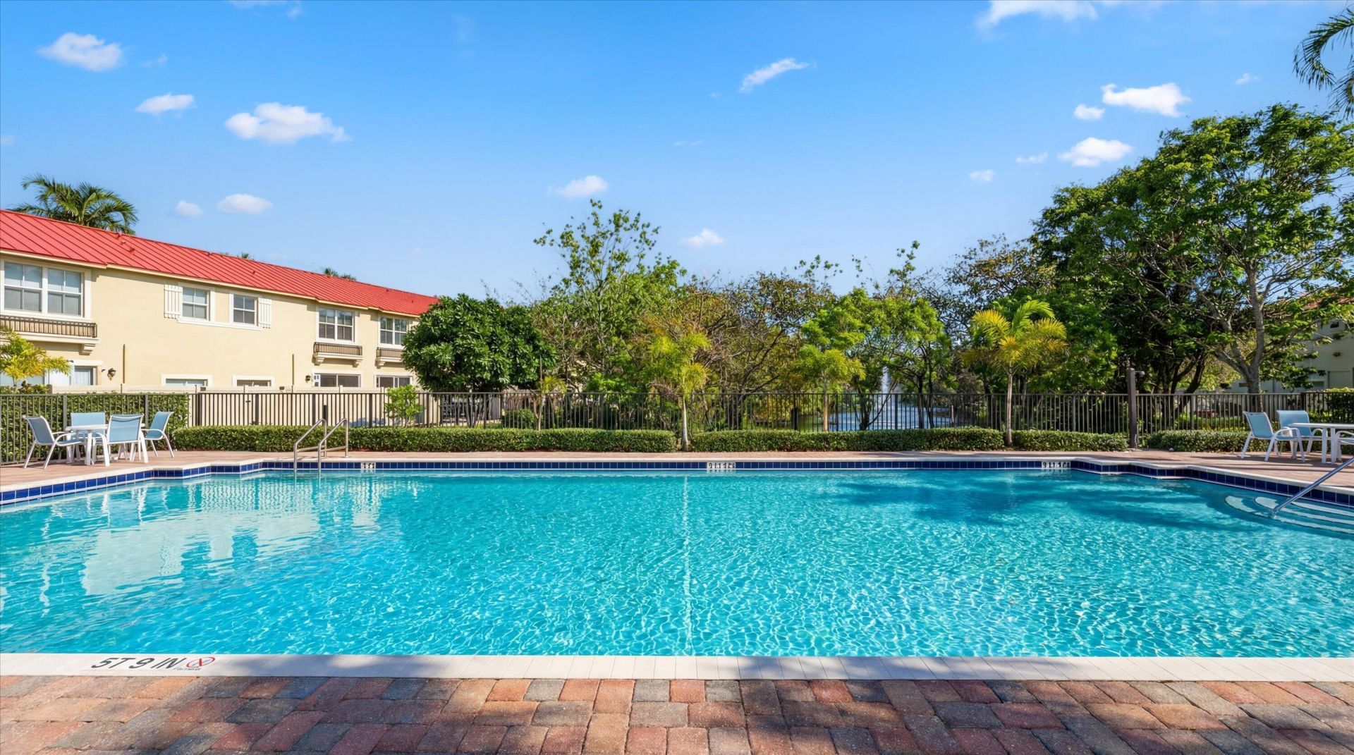 386 Lake Monterey Circle, Boynton Beach, FL 33426 Photo