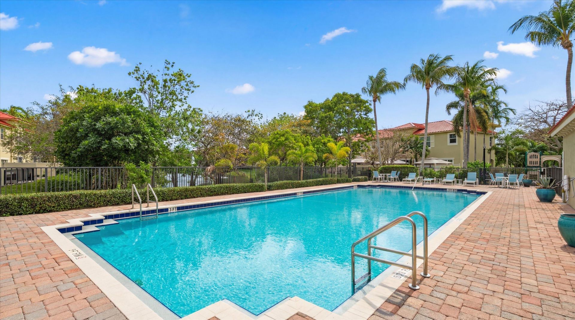 386 Lake Monterey Circle, Boynton Beach, FL 33426 Photo