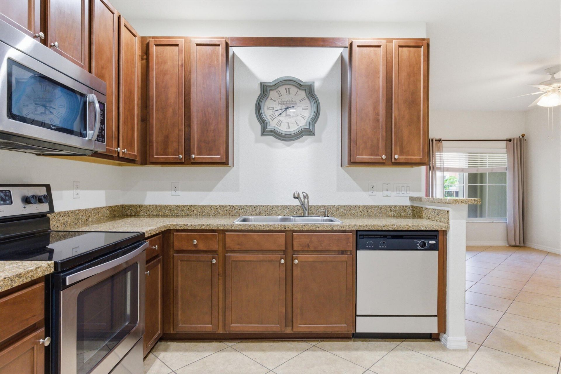 386 Lake Monterey Circle, Boynton Beach, FL 33426 Photo