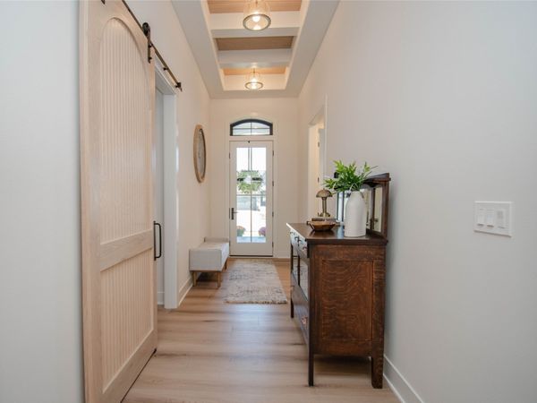 4010 NW 181st Street, Clive, IA 50325