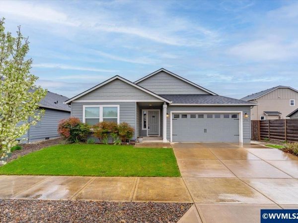 1516 Adams St, Independence, OR 97351