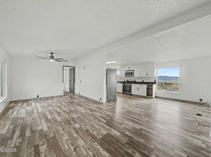 5770 Biller Lane, Sun Valley, NV 89433 Photo