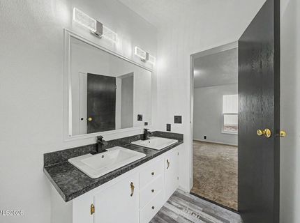 5770 Biller Lane, Sun Valley, NV 89433 Photo