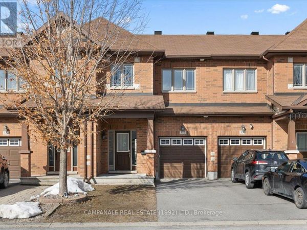 372 Via Verona Avenue, Ottawa, ON K2J5X8